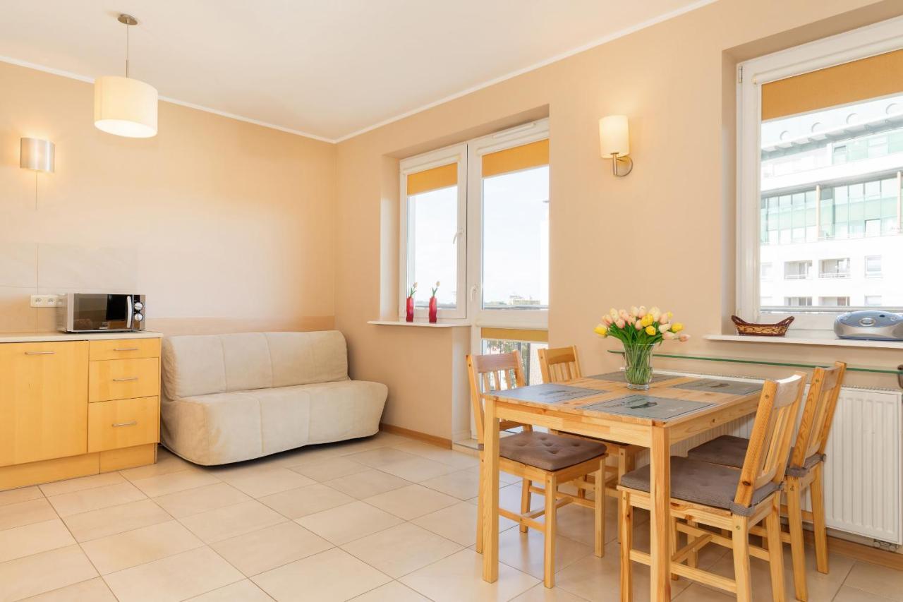 Spacerowa By Renters Apartment
