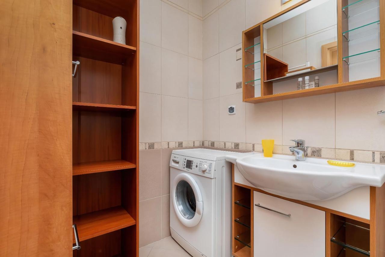 Spacerowa By Renters Apartment