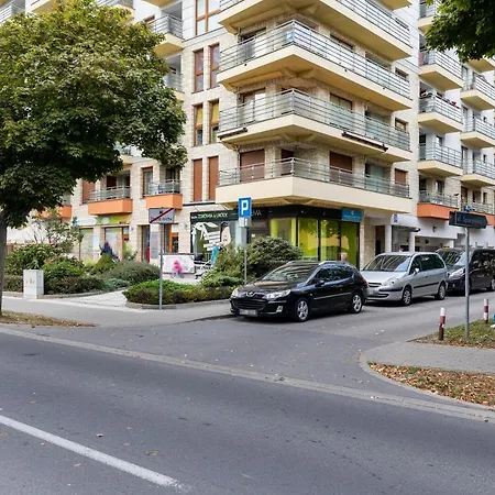Rezydencja Spacerowa Apartamenty By Noclegi Renters Kolobrzeg Exterior photo