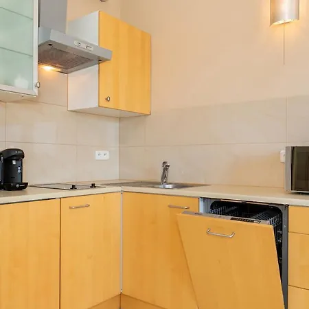 Rezydencja Spacerowa Apartamenty By Noclegi Renters Kolobrzeg Exterior photo
