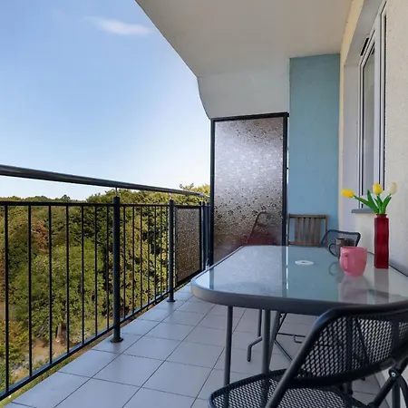 Rezydencja Spacerowa Apartamenty By Noclegi Renters Kolobrzeg Exterior photo